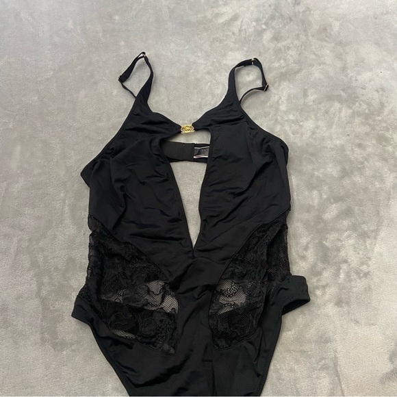 New! Victoria’s Secret Very Sexy Black So Obsessed High Neck Teddy 4317 - Picture 4 of 9